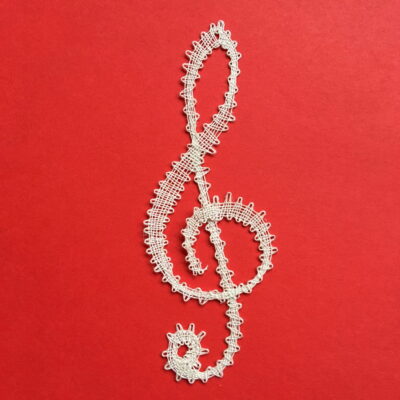 violin key made of lace